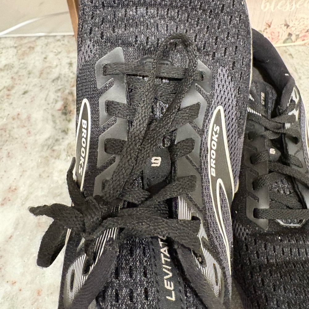 Brooks Women’s Levitate 6 GTS Running Sneakers